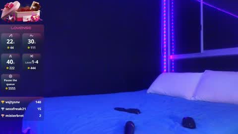 Hecate  online show from 02/16/25, 01:14