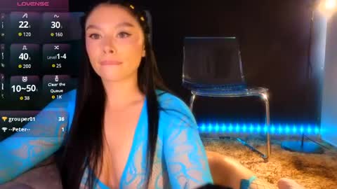 Snapshot of hecate_gh chatting on 06/05/26, 09:42 Hecate online show from 06/05/26, 09:42