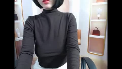 Snapshot of hechin chatting on 02/02/26, 11:58 love bug online show from 02/02/26, 11:58