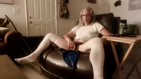 Snapshot of hechoin chatting on 11/07/25, 06:57 hechoin online show from 11/07/25, 06:57