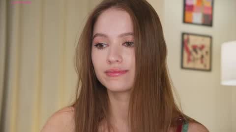 Snapshot of hecola chatting on 03/18/26, 01:58 Nika next stream 200pm GMT online show from 03/18/26, 01:58