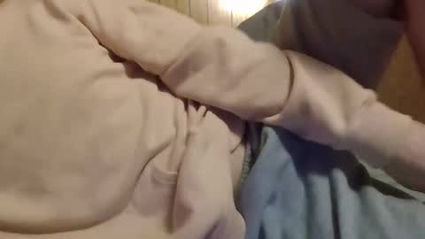 hecomesagain online show from 09/12/25, 07:08