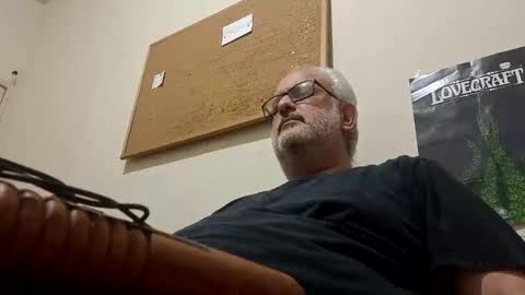 Snapshot of hector_sauer chatting on 04/30/26, 11:31 Hector online show from 04/30/26, 11:31