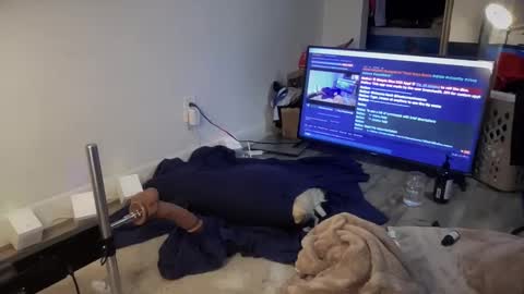 Snapshot of hectorramirezxxx chatting on 12/16/24, 05:06 LockedThug online show from 12/16/24, 05:06