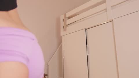 Jeen online show from 12/20/24, 12:19