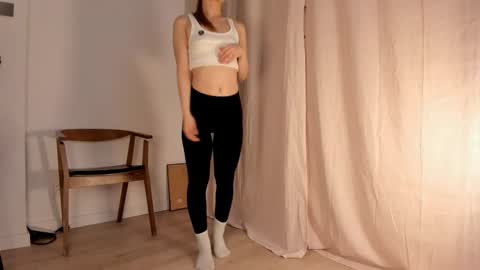 Jeen online show from 01/27/25, 01:09