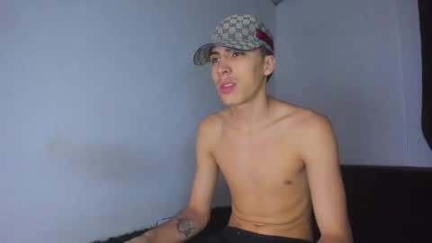 Snapshot of heellboy_ chatting on 05/24/26, 03:44 heellboy_ online show from 05/24/26, 03:44