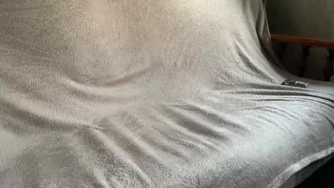 Snapshot of heey_nick chatting on 10/18/25, 02:07 Nick online show from 10/18/25, 02:07