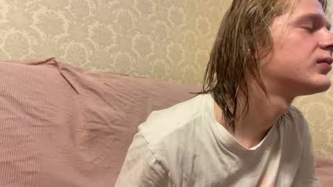 Snapshot of heey_nick chatting on 11/09/25, 12:47 Nick online show from 11/09/25, 12:47