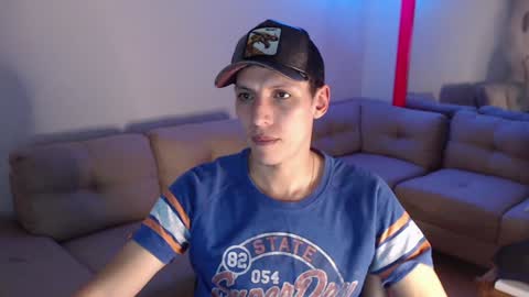 hefesto_69 online show from 12/17/24, 12:01