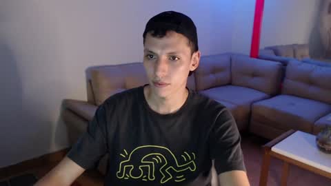 hefesto_69 online show from 01/03/25, 02:32