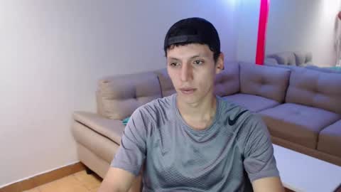 hefesto_69 online show from 02/25/25, 09:02