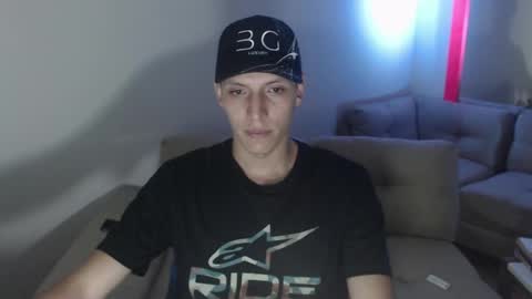 hefesto_69 online show from 09/10/25, 01:16