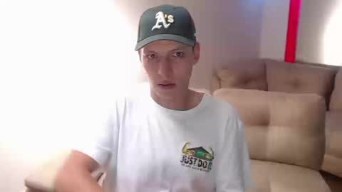 hefesto_69 online show from 09/17/25, 02:41