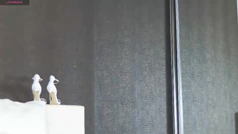 Helen online show from 10/02/25, 12:45