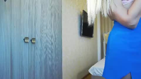 Snapshot of hefner_girl chatting on 07/29/26, 05:16 Helen online show from 07/29/26, 05:16