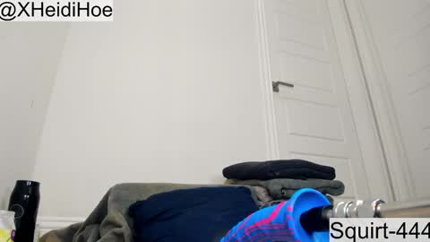 Manyvids    online show from 11/17/25, 03:45