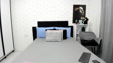 Heidi online show from 09/11/25, 04:01