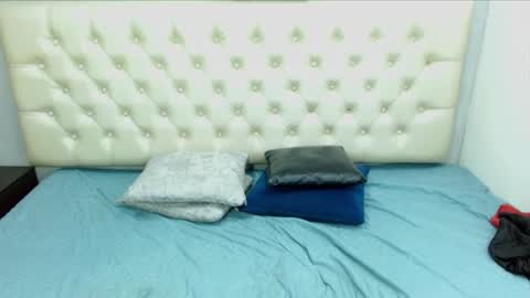 Snapshot of heidy_hotxxx chatting on 03/06/25, 02:19 heidy online show from 03/06/25, 02:19