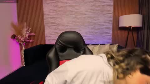 Heidy online show from 11/04/25, 03:16