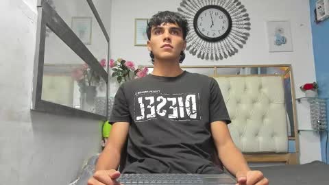 heiker_ online show from 03/01/25, 02:26