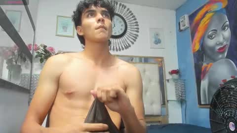 heiker_ online show from 03/07/25, 05:51