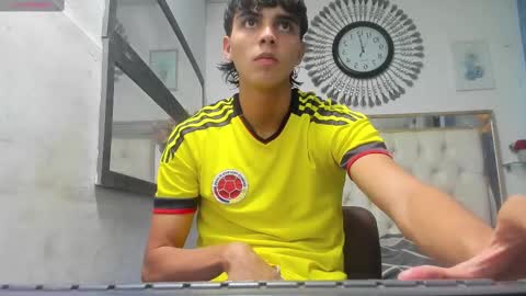 Snapshot of heiker_ chatting on 03/09/25, 02:39 heiker_ online show from 03/09/25, 02:39