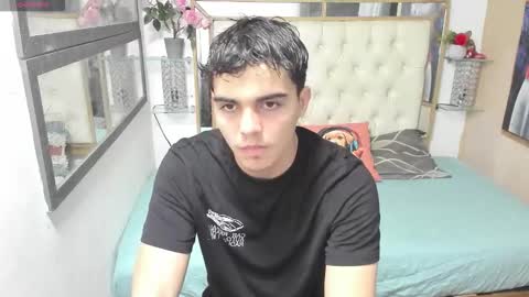 heiker_ online show from 09/15/25, 10:37