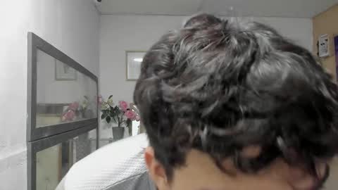 heiker_ online show from 10/08/25, 02:53