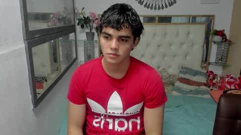 heiker_ online show from 10/17/25, 02:48