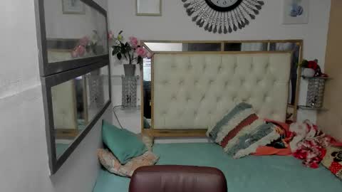 Snapshot of heiker_ chatting on 11/03/25, 02:35 heiker_ online show from 11/03/25, 02:35