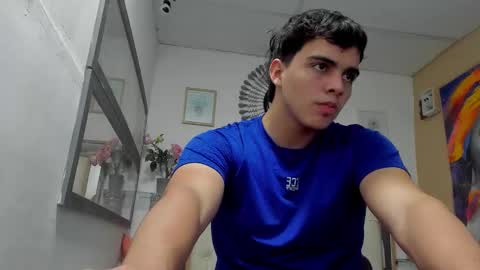 Snapshot of heiker_ chatting on 11/26/25, 03:07 heiker_ online show from 11/26/25, 03:07