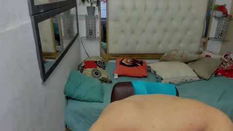 Snapshot of heiker_ chatting on 11/29/25, 02:47 heiker_ online show from 11/29/25, 02:47