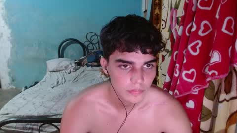 Snapshot of heiker__ chatting on 06/05/26, 02:07 heiker__ online show from 06/05/26, 02:07