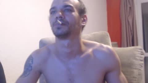 Snapshot of heilanubis chatting on 03/19/26, 01:53 heilanubis online show from 03/19/26, 01:53