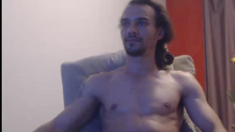 Snapshot of heilanubis chatting on 04/21/26, 01:42 heilanubis online show from 04/21/26, 01:42