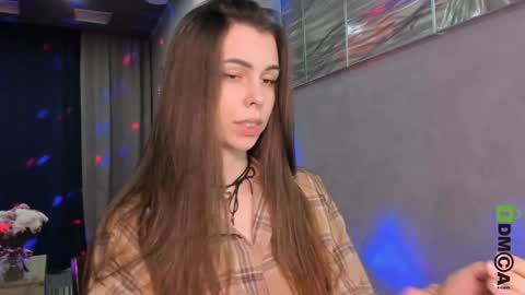 Snapshot of heileymeow chatting on 02/05/25, 08:25 Heiley online show from 02/05/25, 08:25