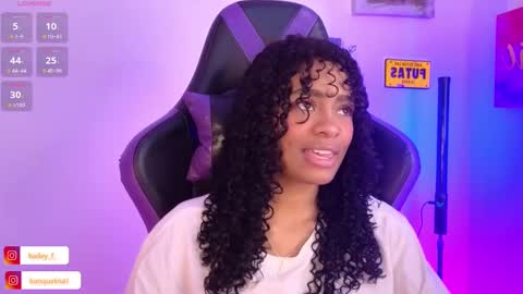 Snapshot of heily_fox chatting on 02/08/25, 09:03 HEILY  online show from 02/08/25, 09:03