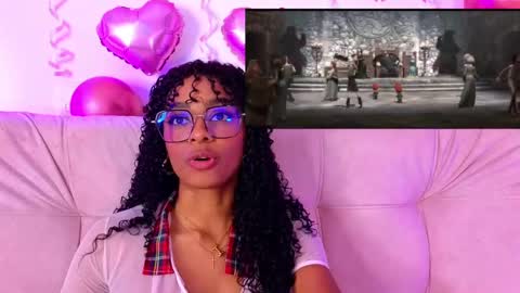 Snapshot of heily_fox chatting on 03/04/25, 09:40 HEILY  online show from 03/04/25, 09:40