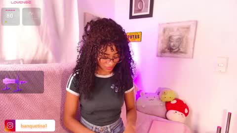 Snapshot of heily_fox chatting on 03/10/25, 08:04 HEILY  online show from 03/10/25, 08:04