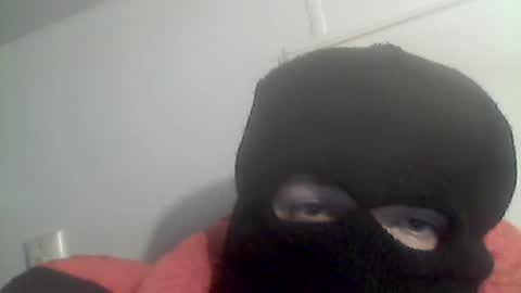 Snapshot of heisenbud420 chatting on 06/20/26, 08:11 heisenbud420 online show from 06/20/26, 08:11