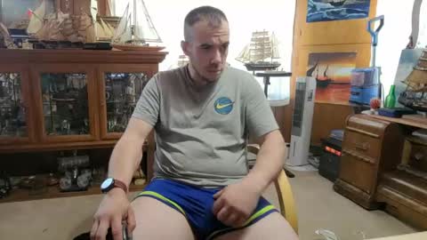 Snapshot of heisherrmann chatting on 04/20/26, 06:20 xxScubaStevexx online show from 04/20/26, 06:20