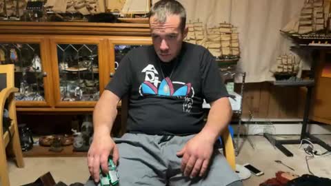 Snapshot of heisherrmann chatting on 05/10/26, 01:11 xxScubaStevexx online show from 05/10/26, 01:11