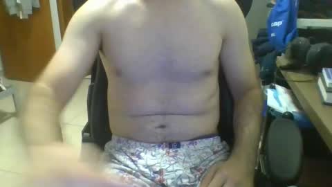 heitorcp1 online show from 02/02/25, 05:42