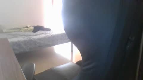 heitorcp1 online show from 10/08/25, 01:31