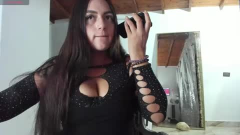 Snapshot of hela_wet chatting on 08/10/26, 02:15 Hela Independent model online show from 08/10/26, 02:15