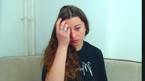 Snapshot of helen_adams_ chatting on 12/09/24, 04:34 helen_adams_ online show from 12/09/24, 04:34