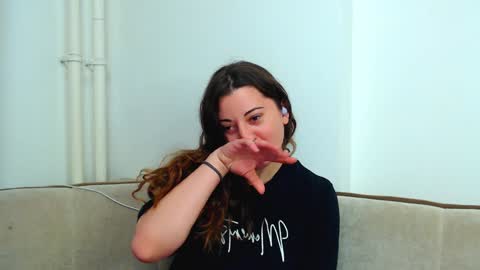 Snapshot of helen_adams_ chatting on 12/09/24, 01:45 helen_adams_ online show from 12/09/24, 01:45