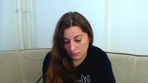 Snapshot of helen_adams_ chatting on 12/13/24, 10:30 helen_adams_ online show from 12/13/24, 10:30