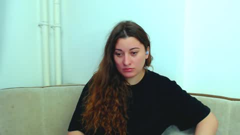 Snapshot of helen_adams_ chatting on 12/16/24, 08:20 helen_adams_ online show from 12/16/24, 08:20